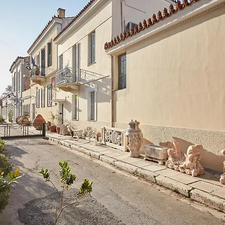 Traditional House Near Acropolis *